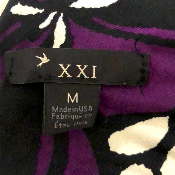 Forever 21 Juniors Vneck Tank with Back Tie Medium - Picture 6 of 6